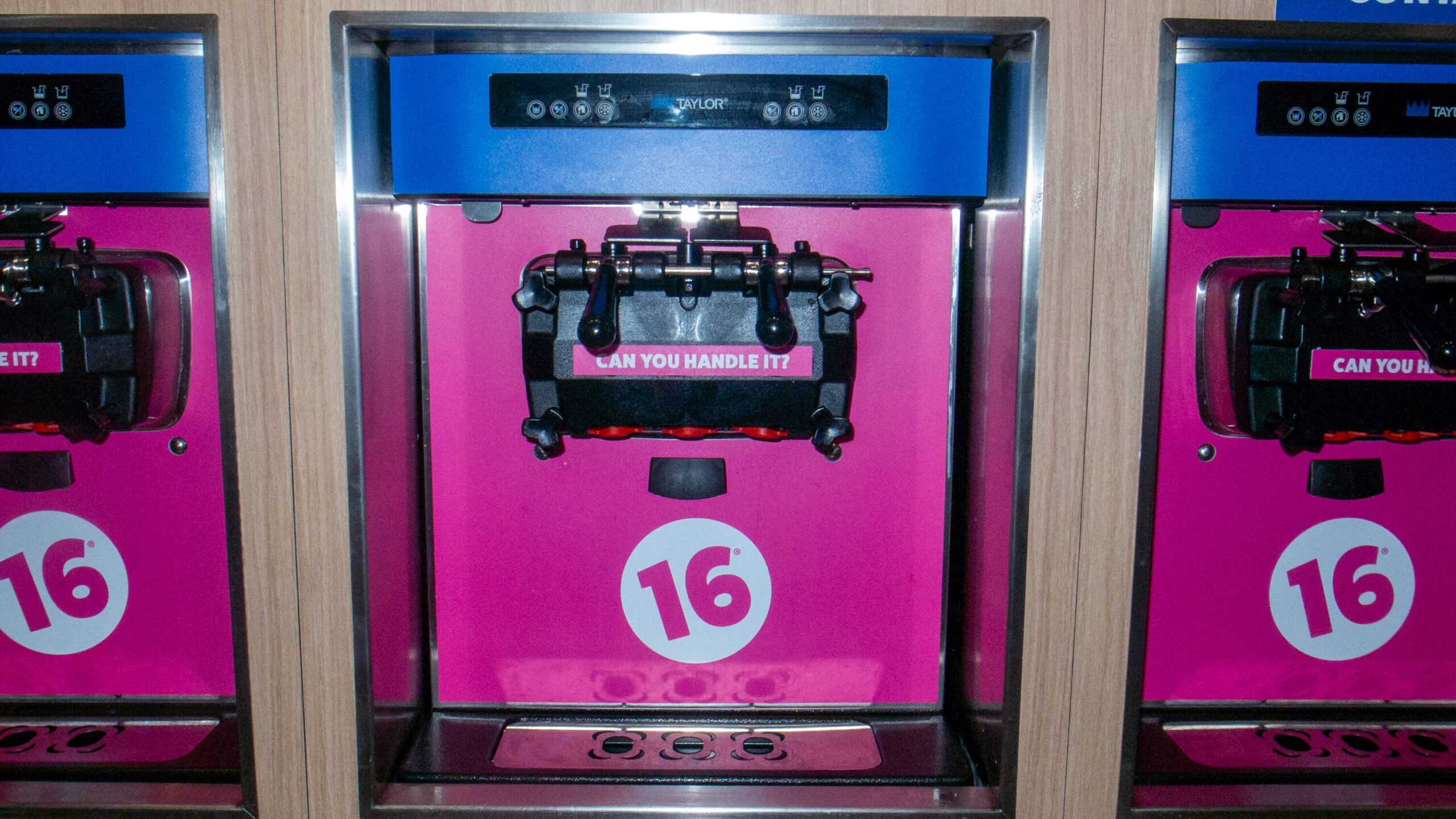 16 Handles CEO And YouTuber Danny Duncan Are Trying To Save Frozen Yogurt The New York Times