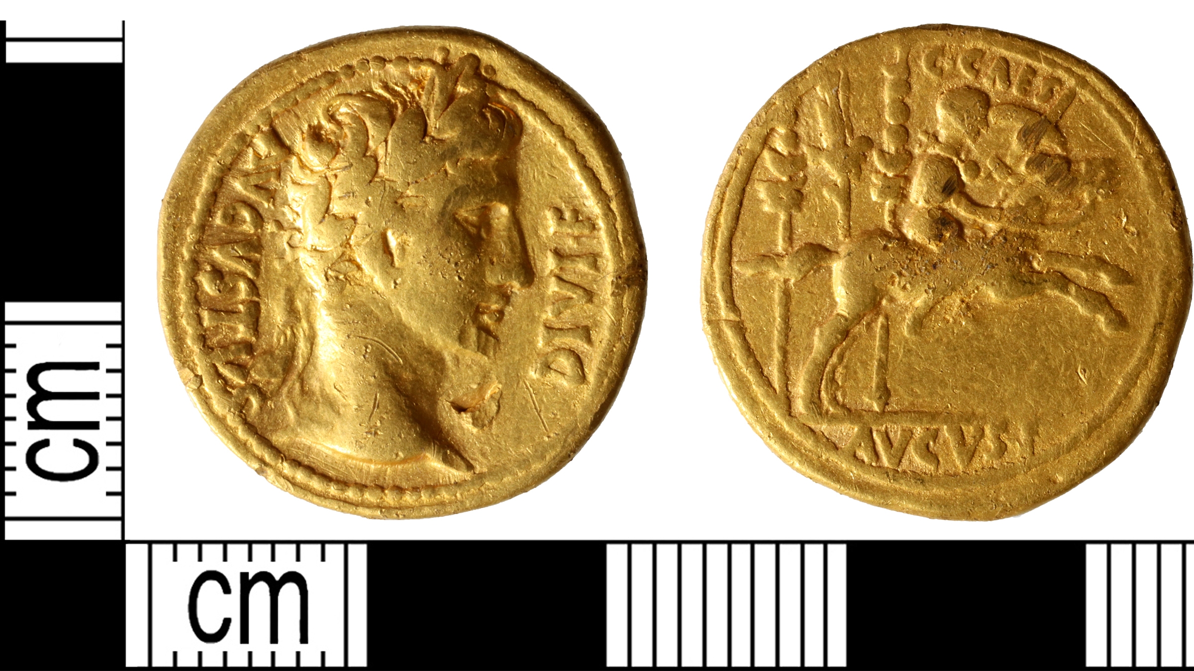 Ancient Hoard Of Gold Roman Coins Discovered In Plowed UK Field Live Science