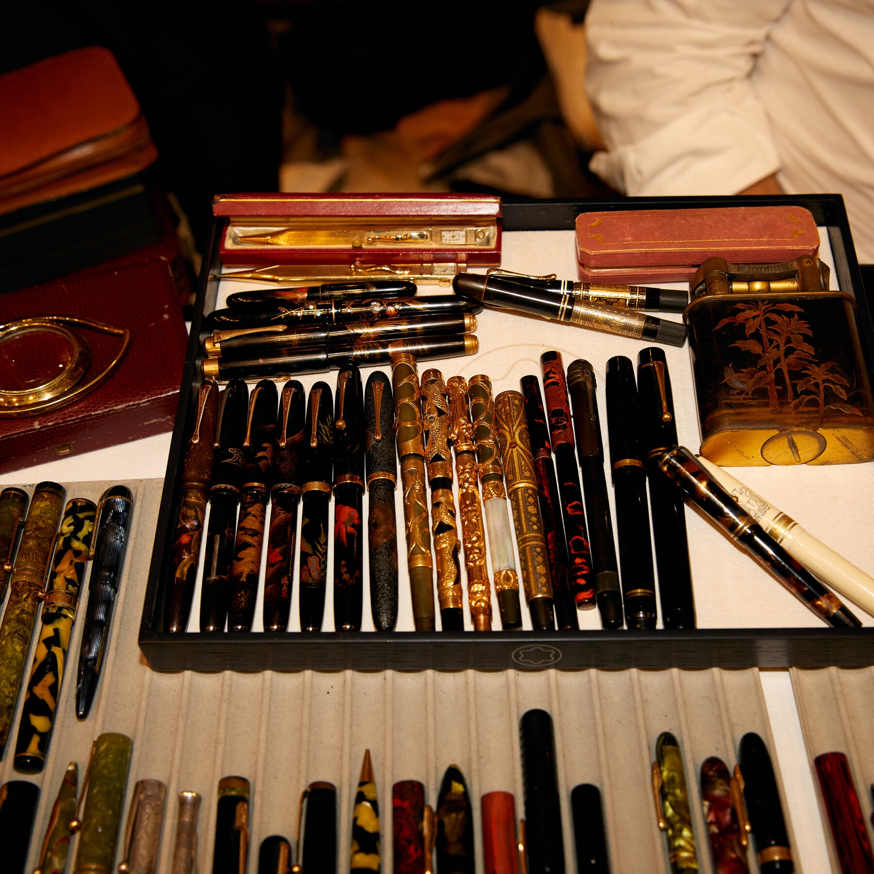At London Pen Shows Collectors Seek Art Of The Highest Quality The New York Times