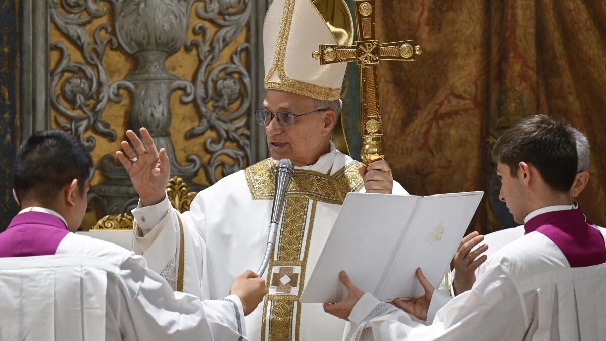 Pope Leo XIV Celebrates First Mass As Details Emerge Of How Votes Coalesced In Secret Conclave Los Angeles Times
